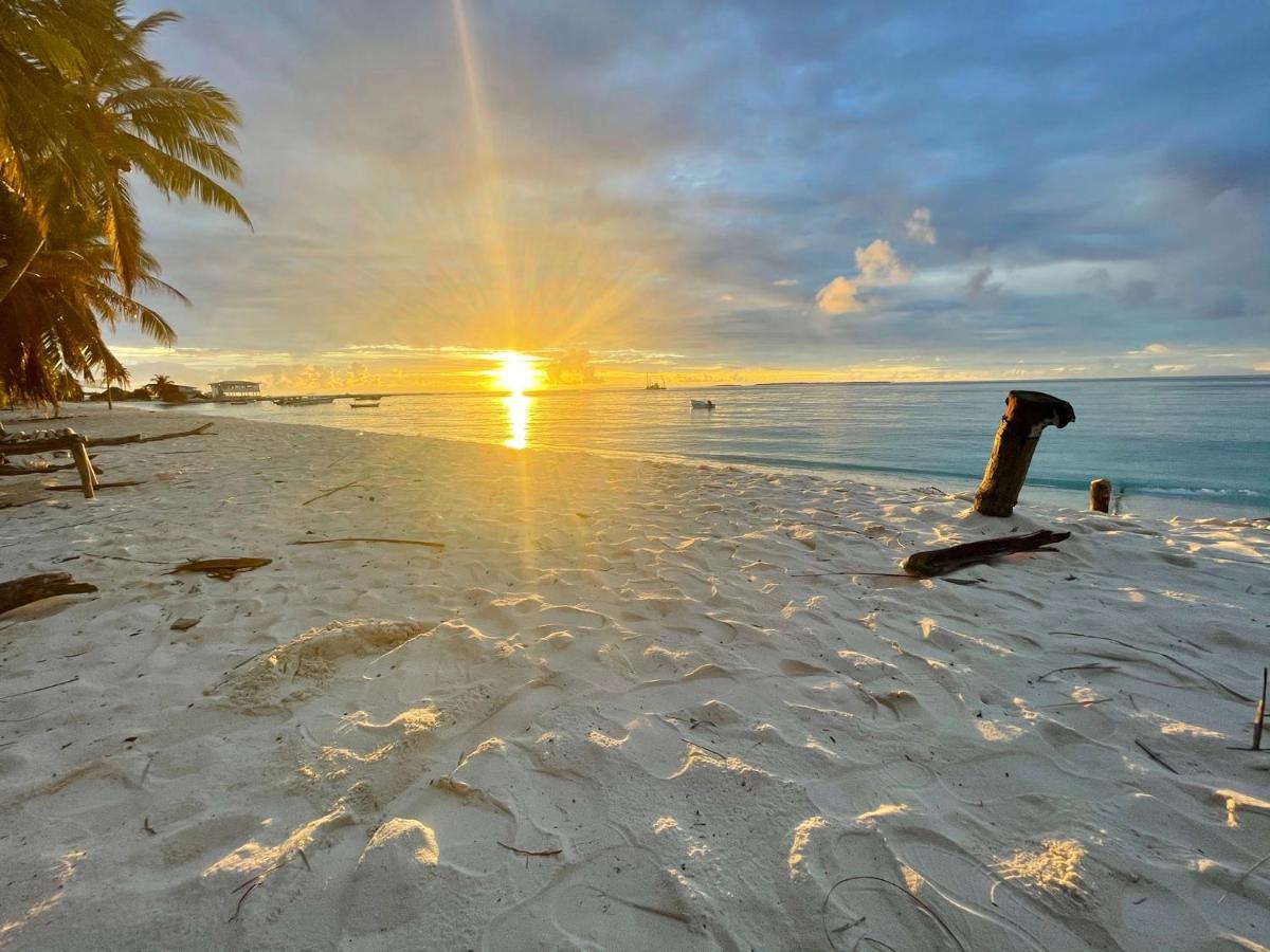 Viluveli Holiday Retreat Hanimaadhoo Island Екстериор снимка