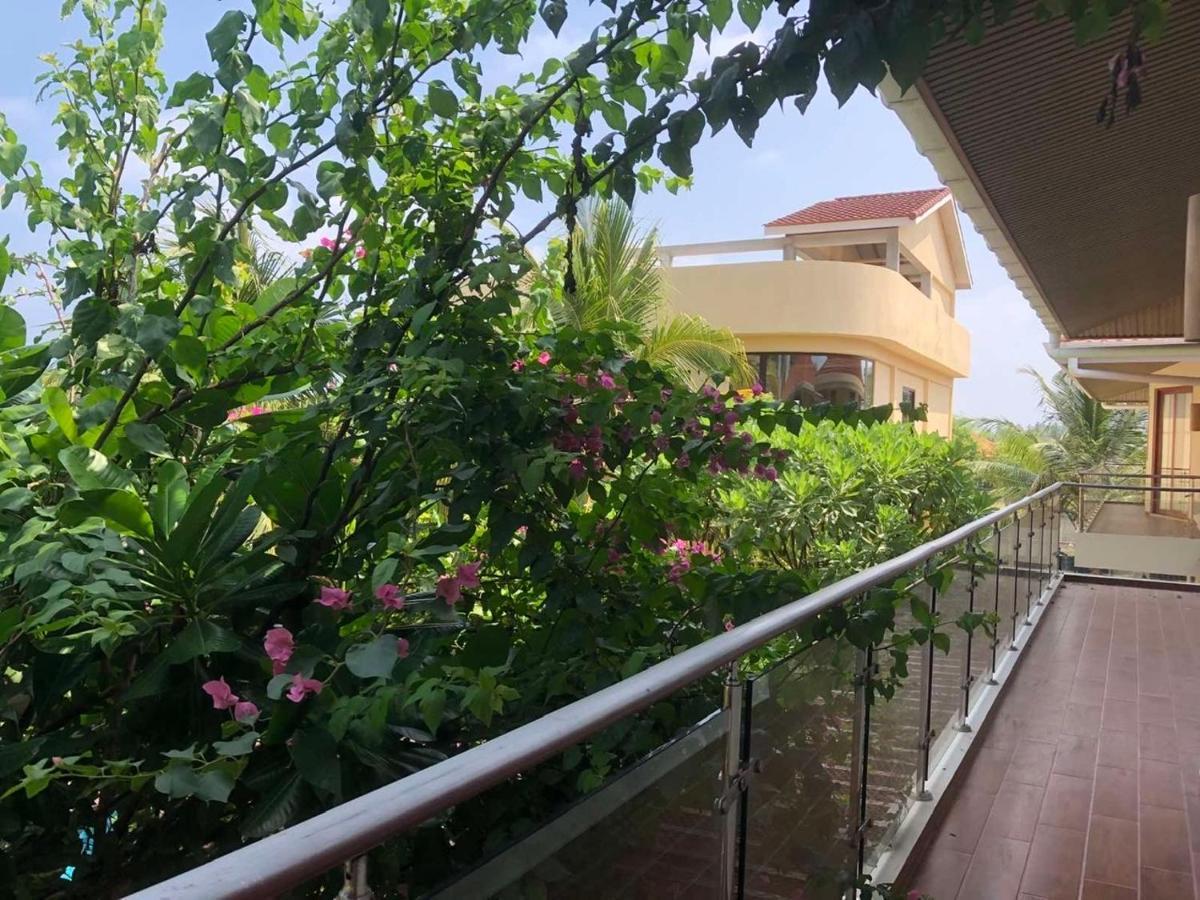 Viluveli Holiday Retreat Hanimaadhoo Island Екстериор снимка