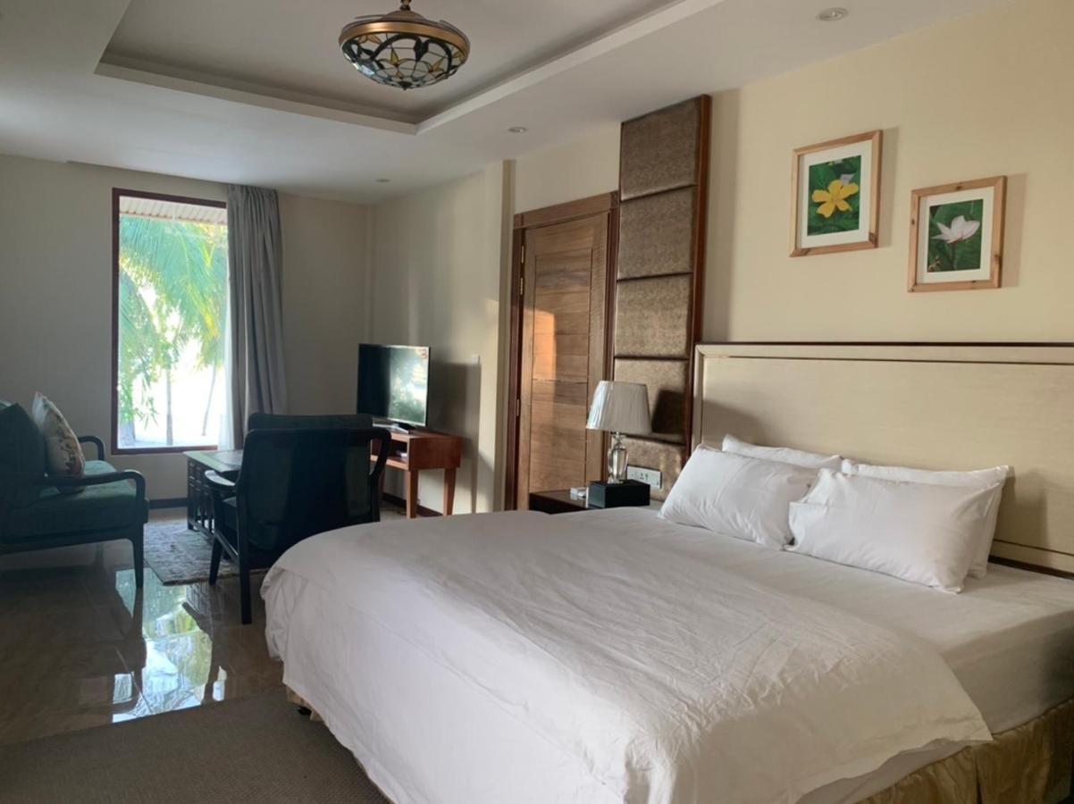 Viluveli Holiday Retreat Hanimaadhoo Island Екстериор снимка